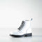 517 dar žinomas kaip Aviator Boots – balti