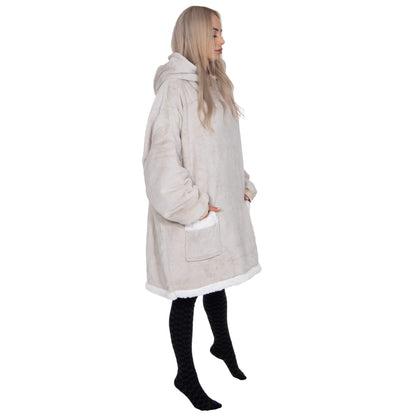 Hoodie Blanket – šiltas megztinis–pledas, šviesiai pilka