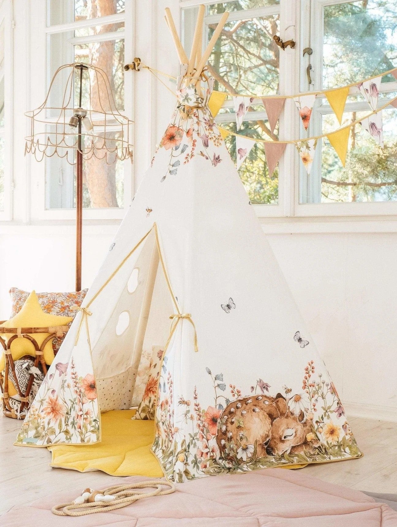 Teepee tent - Wildflowers